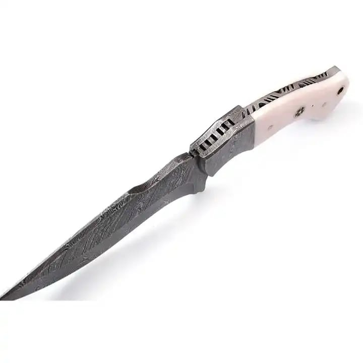 New arrival Cheap Price Latest Design pocket knife Factory in Pakistan Damascus Steel  Knife