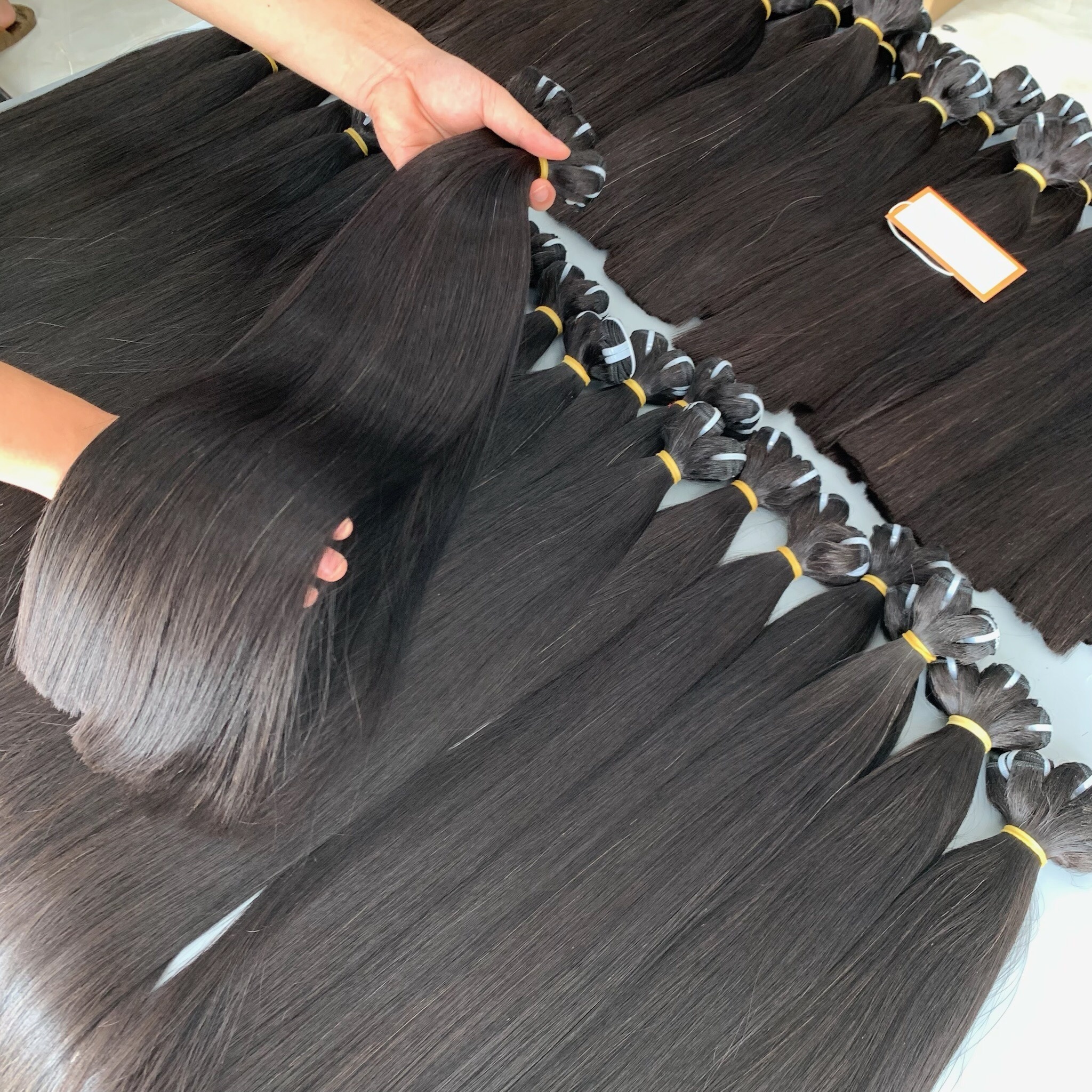 Raw Vietnamese Hair Make Wig For Black Women Best Quality Weft Hair Bundles Human Hair Extensions