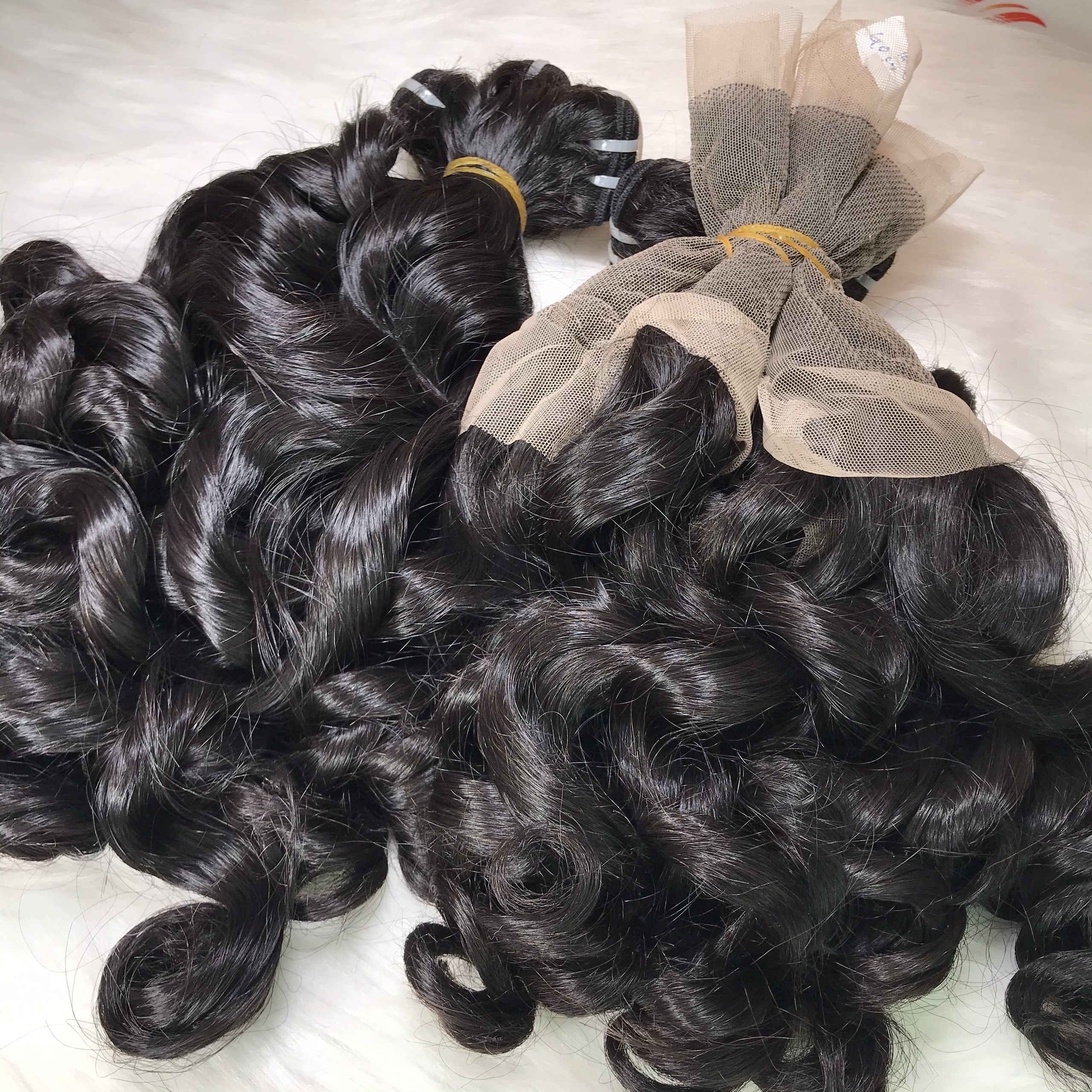 Human Hair Ocean Wavy Bundles Super Double Drawn Weft Hair HD Lace 100 % Unprocessed Vietnamese Hair Material