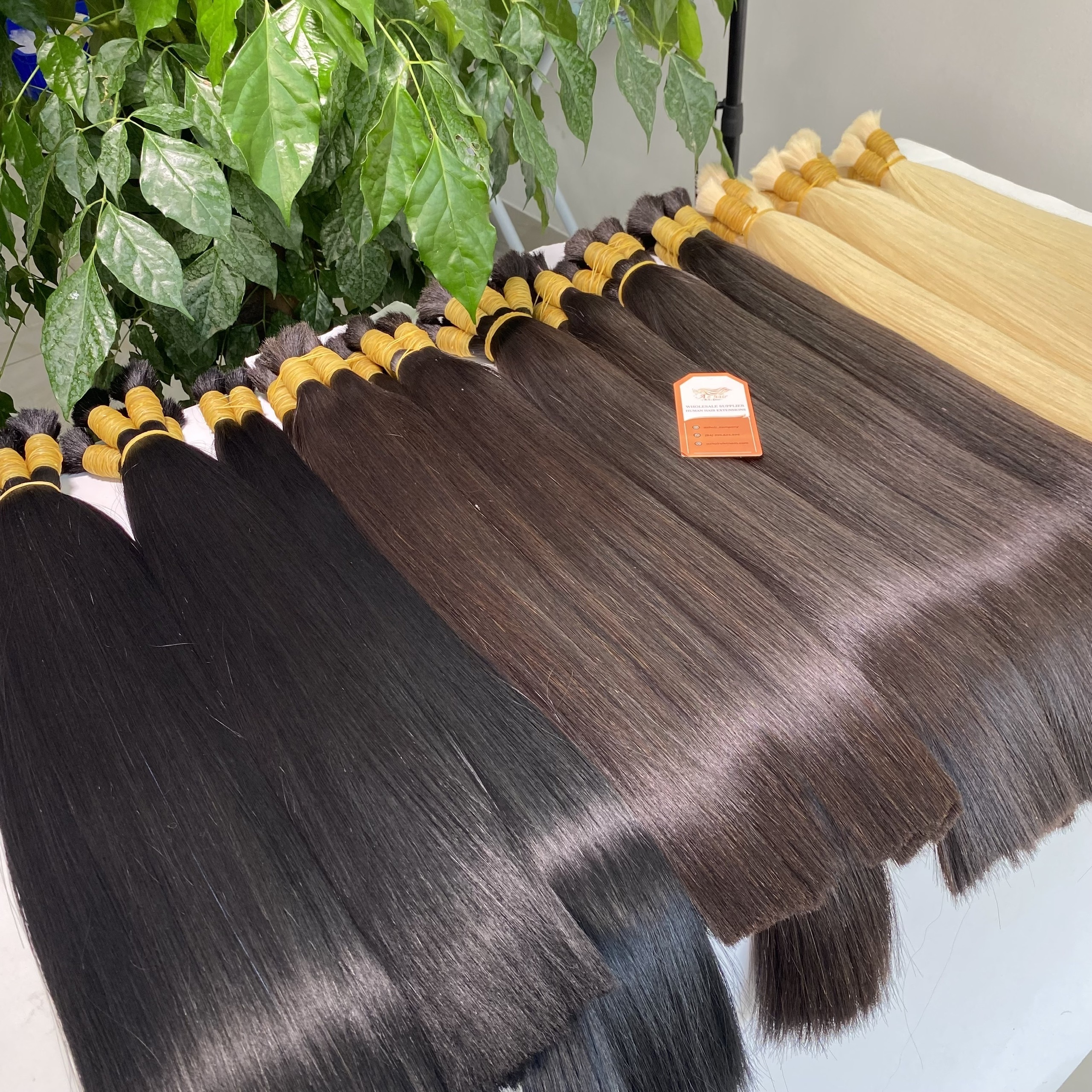 Wholesale supplier Human Bulk hair bundles Factory prices Vietnamese hair 100% natural materials straight silky hair