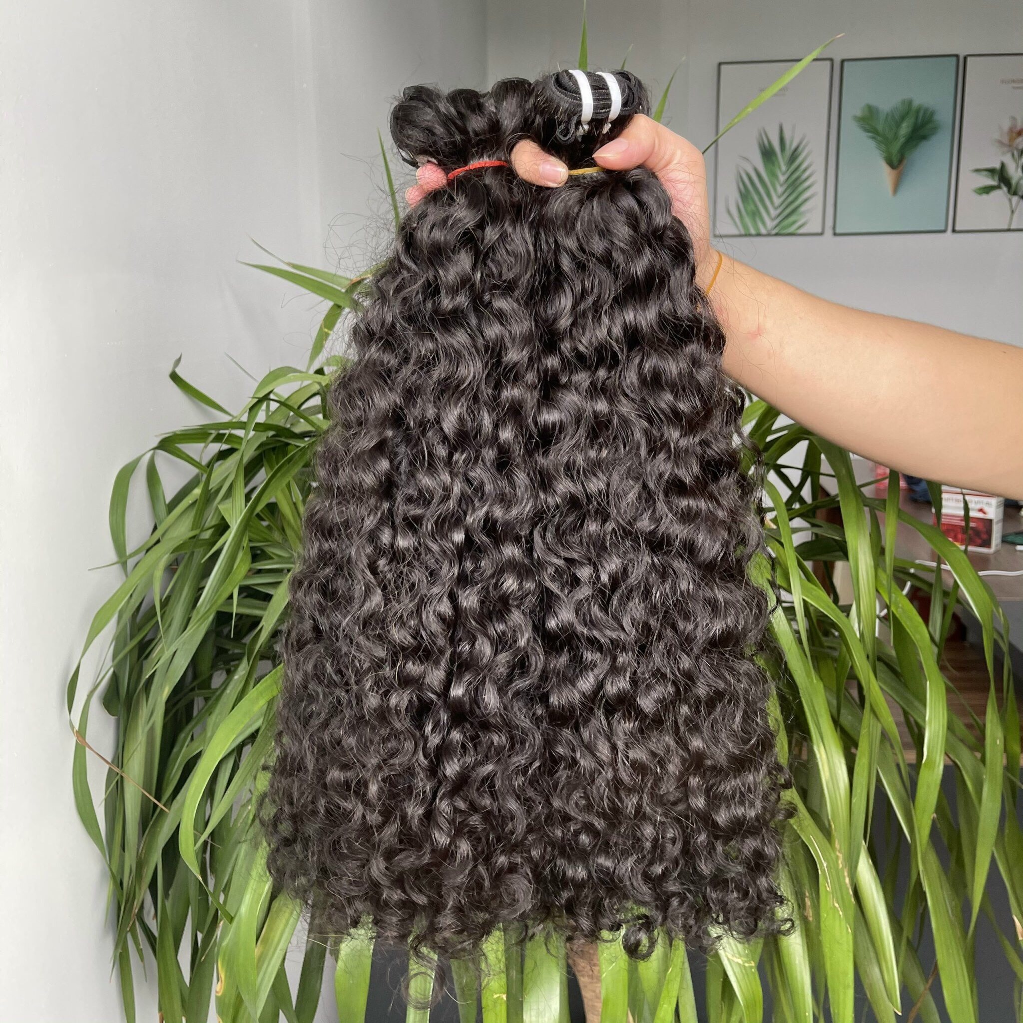 Burmese Curly Hair Bundles Natural Black Color Raw Burmese Kinky Curly Hair 100% Vietnamese Human Hair Double Drawn Quality