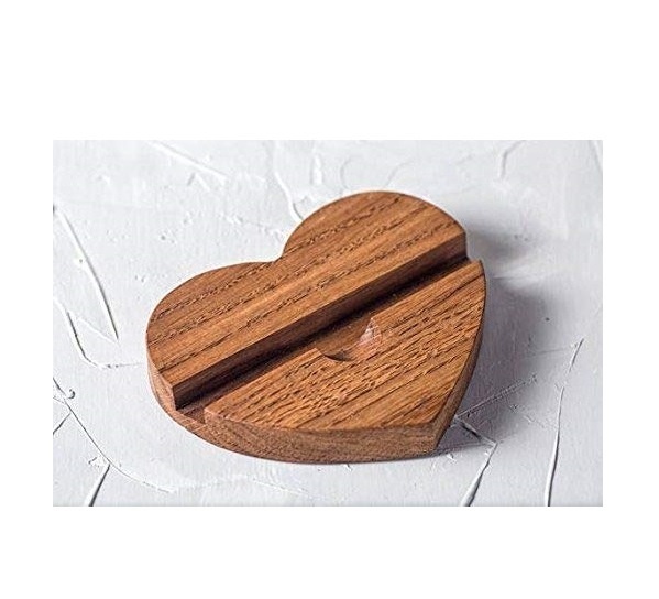 Sublimation Wooden Mobile Stand Phone Holder Factory Wholesale Price Indian Handicraft Mobile Phone Holder Heart Shape