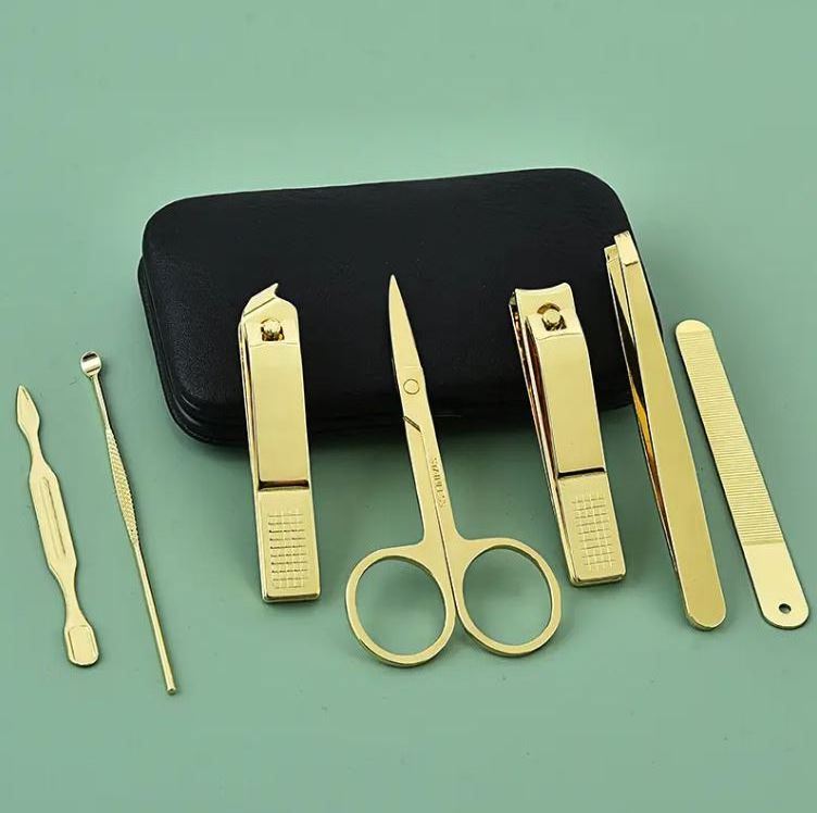 Professional pedicure set beauty manicure kit Pedicure Set Manicure Tools With Toenail Clippers And Fingernail Clippers kit