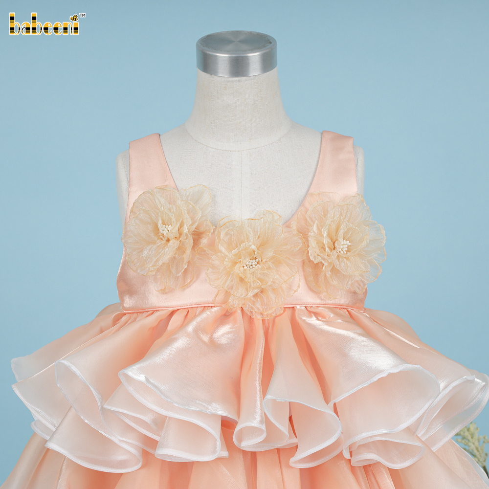 Girl Plain Dress Flowers Around Neck OEM ODM kids smocked baby dress smocked girl dress kids clothing wholesale - DR3800