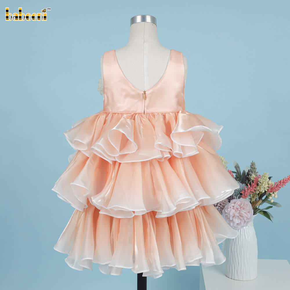 Girl Plain Dress Flowers Around Neck OEM ODM kids smocked baby dress smocked girl dress kids clothing wholesale - DR3800