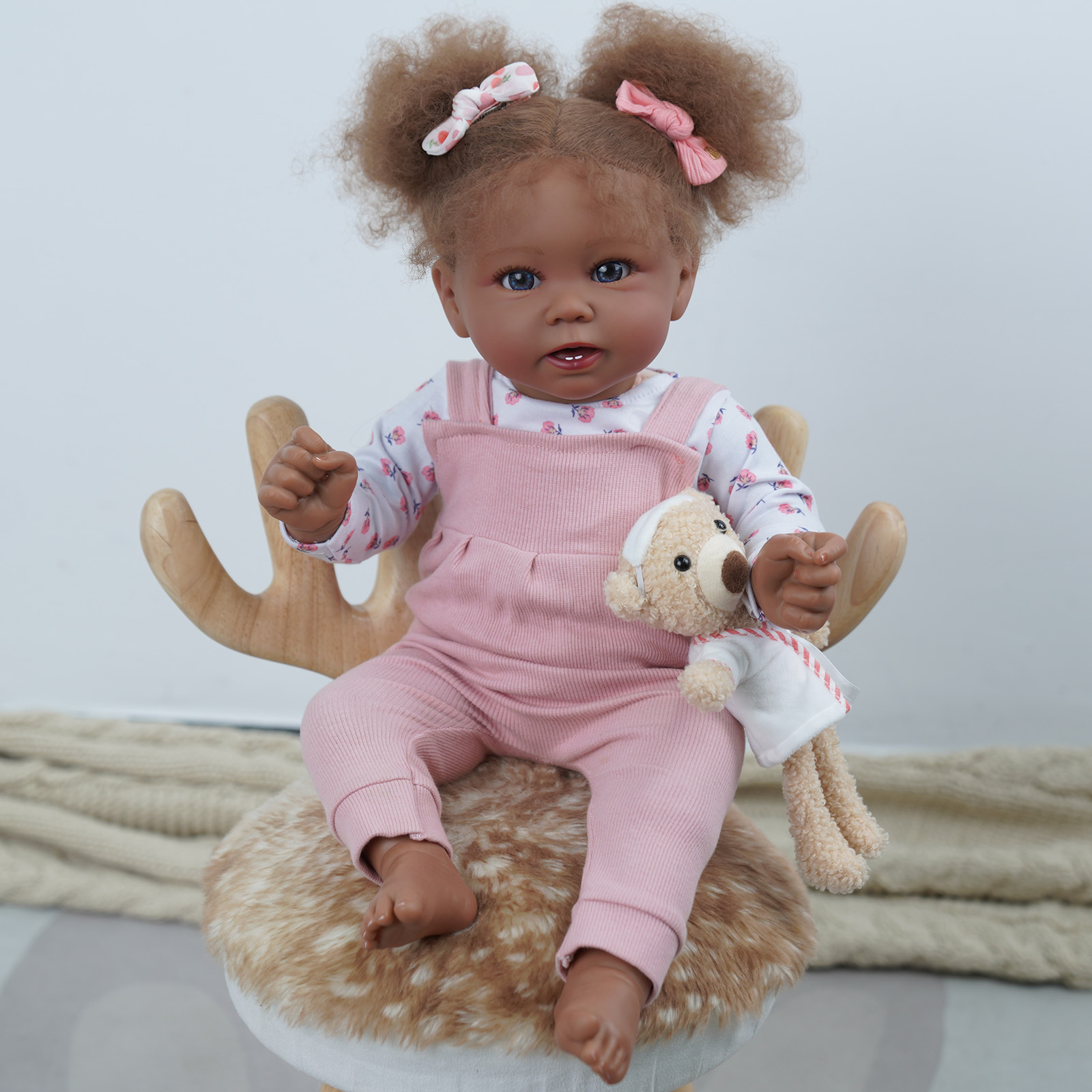 Sweet smile 50cm Reborn Baby Dolls Newborn Girl Dolls Soft Cloth Body Kid doll Gift bebes munecas reborn de silicona