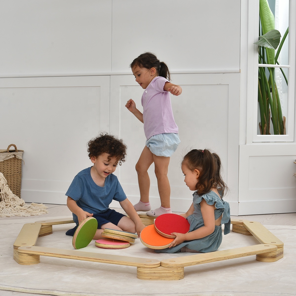 Children Coordination Gym Balance Board Montessori Toy Balance Beam and Stones for kids