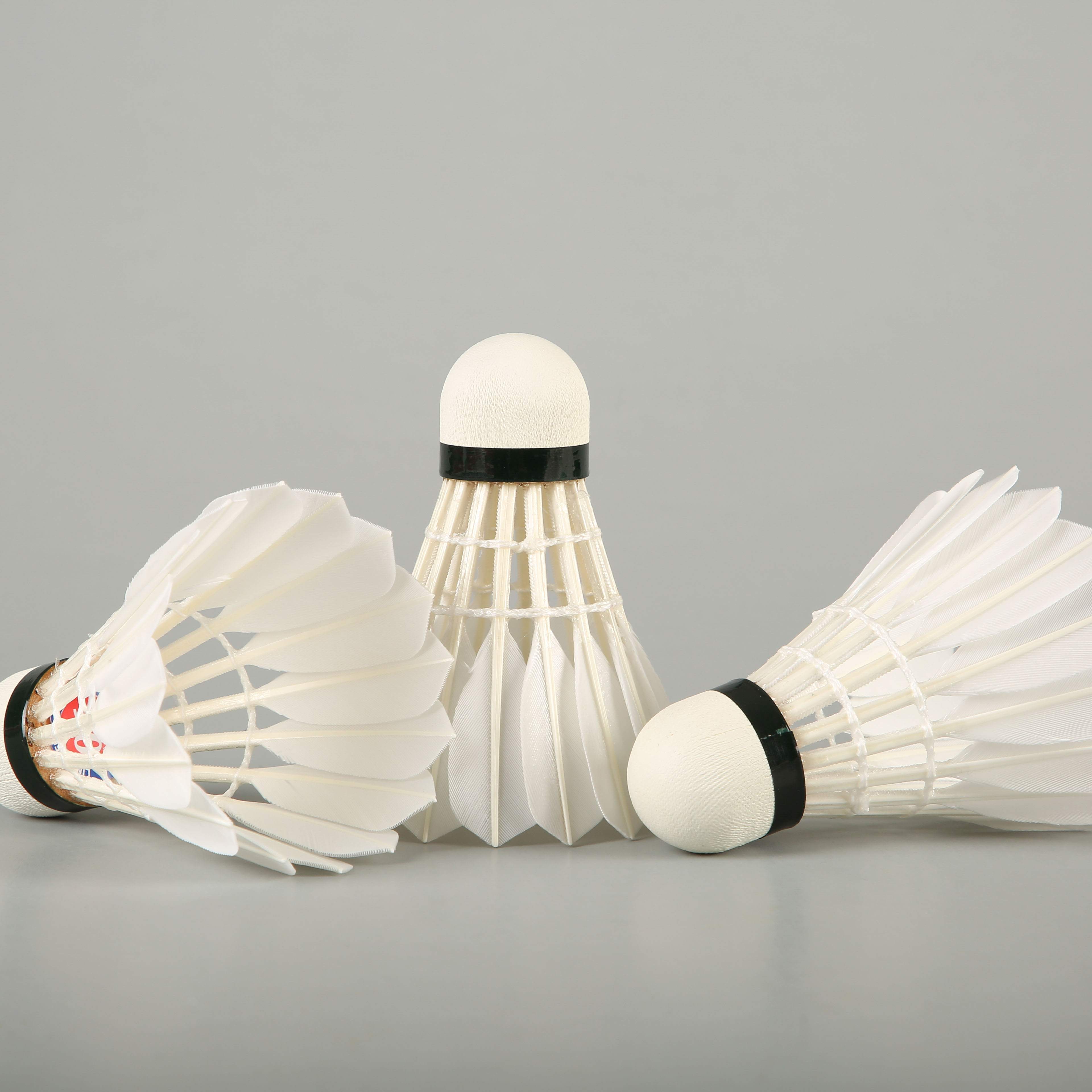 Top Brand of LING MEI 90 BWF Badminton Shuttlecock In Stock