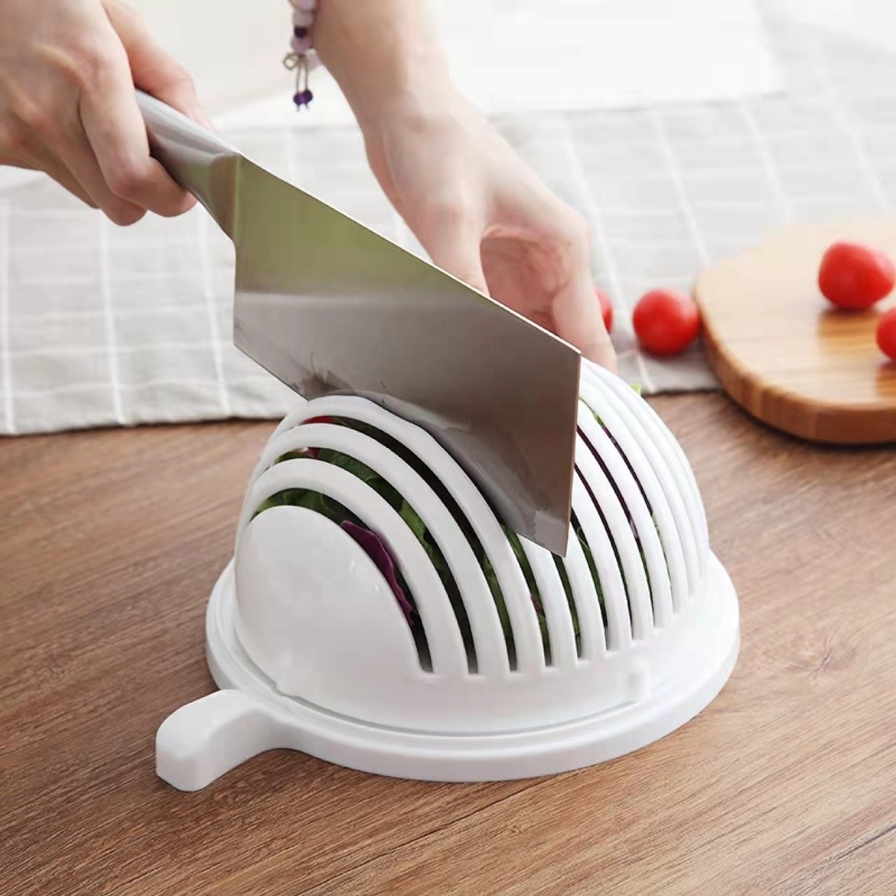 Salad Cutter Bowl with Lid, Fast Vegetable Cut Set Multifunctional Fruit Salad Maker, Fresh Salad Slicer for Kitchen