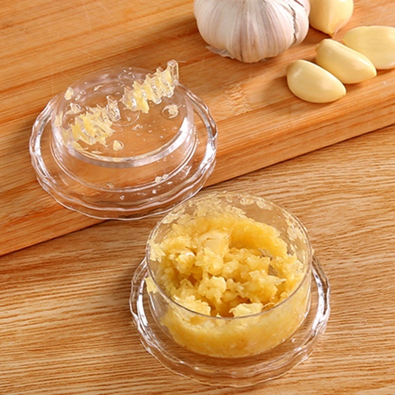 Plastic garlic grinder kitchen mincer Multifunctional grinder, mincer and chopper for garlic, herbs, nuts and ginger