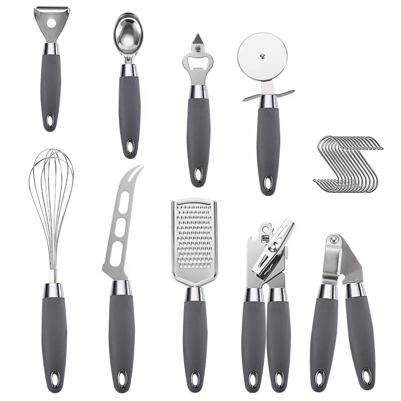 High quality 9 Piece kitchen accessories tools stainless steel kitchen utensils kitchen gadgets set with wood handle