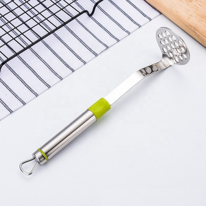 Handheld Potato Fruit Masher for Kitchen, Stainless Steel Food Masher Hand Tool for Baby Food Fruit Vegetable