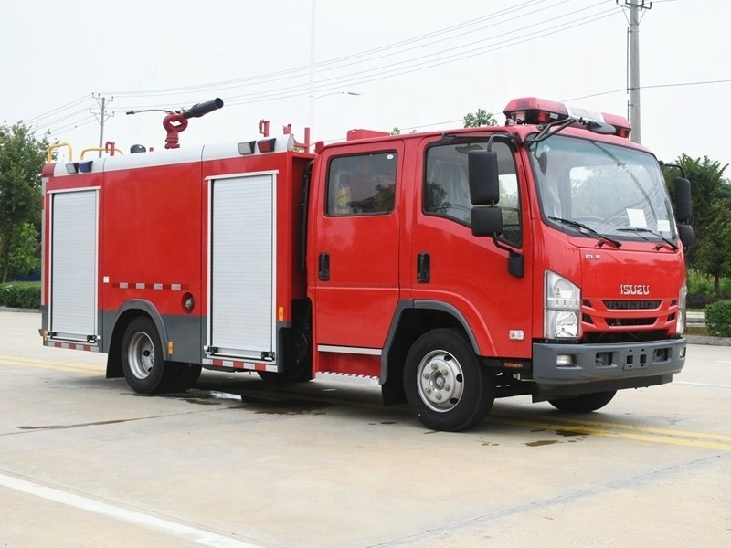 ISUZU 4cbm 700P 5cbm Fire Fighting Truck small Fire Rescue Truck factory price