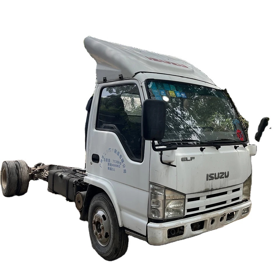 used Isuzu 4x2 Light Truck Cargo 5 Ton lorry Van Truck vehicles left hand drive Diesel Engine used truck