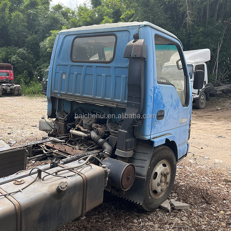 used Isuzu trucks 600p 4K 4X2 4x4 camion used Light Truck lorry caminhao130hp Diesel Engine cargo truck For Sale