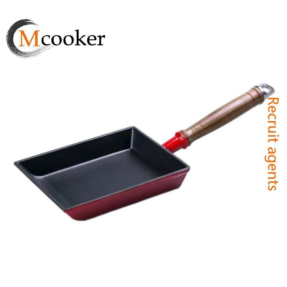 Hot selling household cast iron skillet non-stick fryer with wooden handle for cooking egg spaghetti