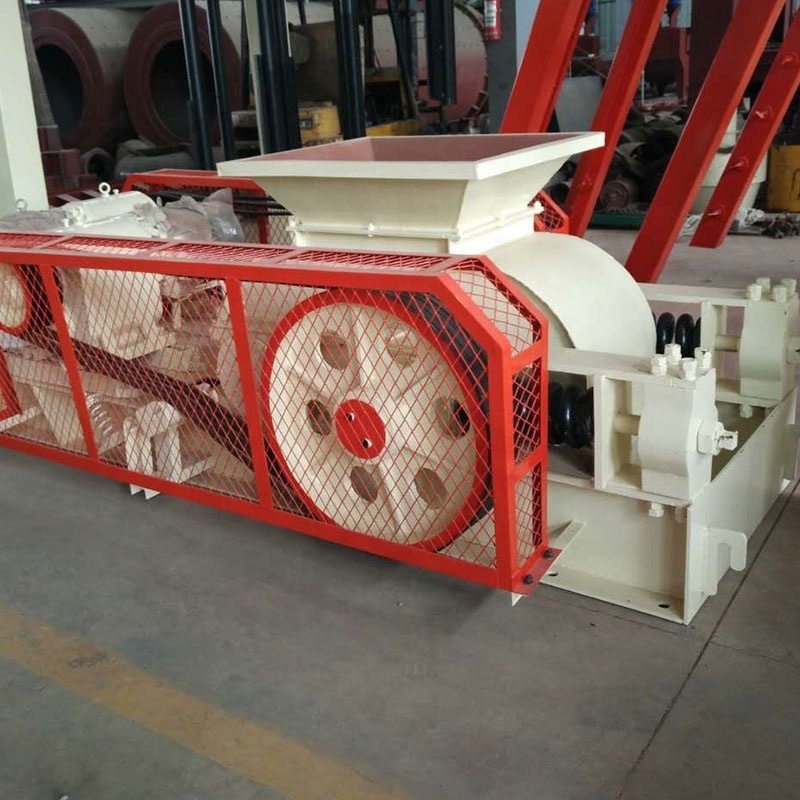 Small Portable Sand Making Crusher Double Teeth Crusher Price Coal Coke Gypsum Crushing Machine 2PG610X400 Double Roller Crusher