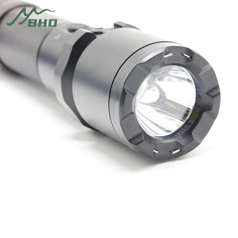 Light Weight Mini Portable Flashlight 21 UV LED Light Waterproof 1101 Flash Light for Detecting