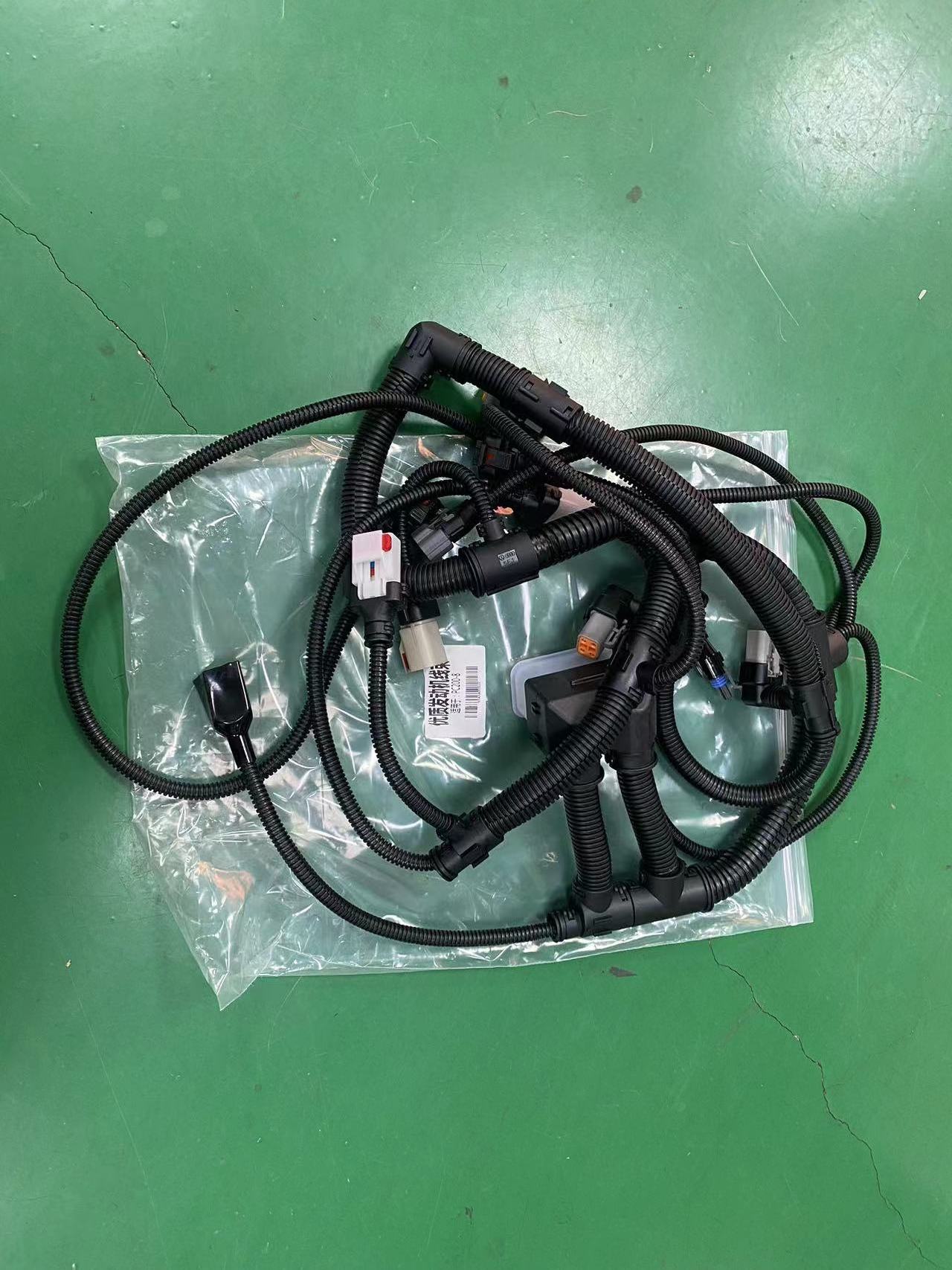 Machinery Excavator Electrical Parts PC200-8 PC240-8 PC270-8 Engine Wiring Harness 6754-81-9440