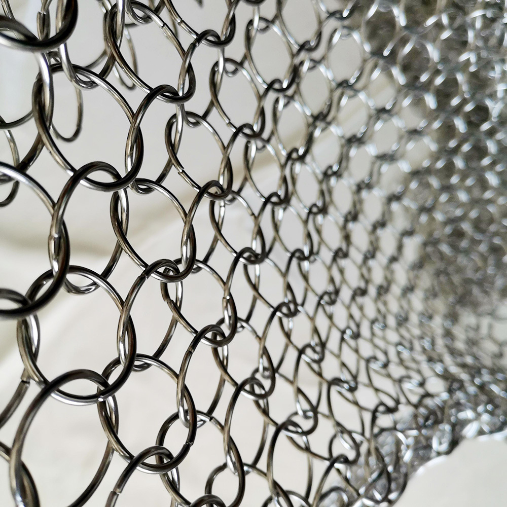 Plain Weave Mesh Wire Chainmail Fabric For Metal Decorative Stainless Steel Ring Mesh Curtain Woven Folded Chain Mail Ring Mesh