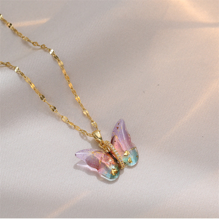 Wholesale Titanium Steel Fashion Women Personalized18k Gold Plated Zircon Colorful Butterfly Necklace