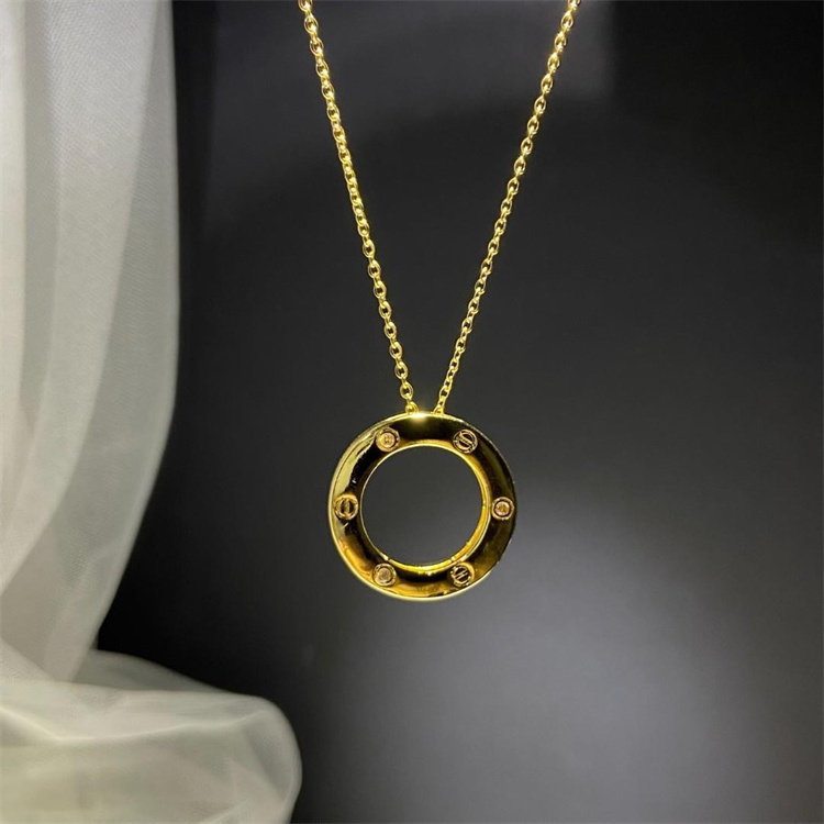 Wholesale New Simple Fashion Stainless Steel Gold Plated Zircon Circle Love Cubic Round Pendant Necklace