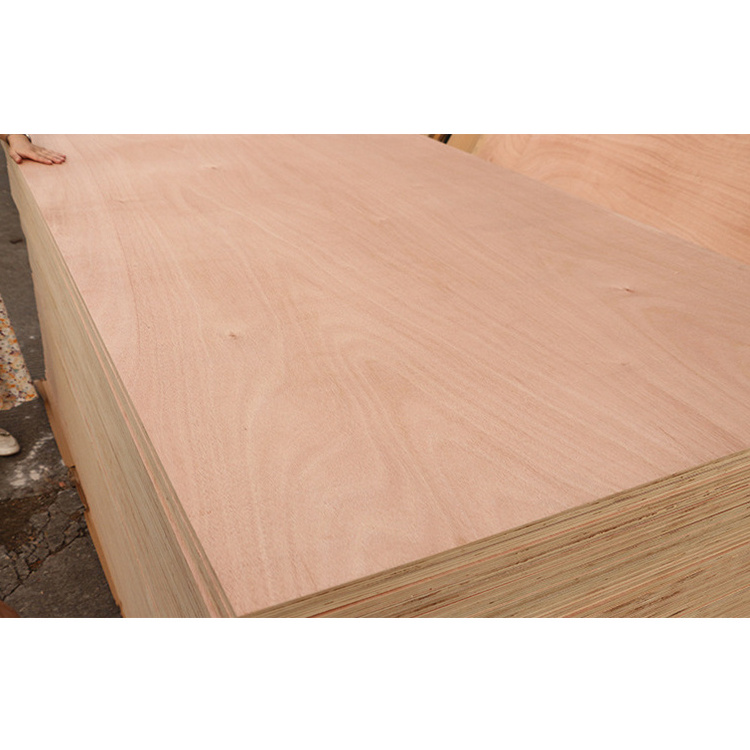 Wholesale 4x8 18mm waterproof plywood panels commercial hardwood okoume marine plywood sheet