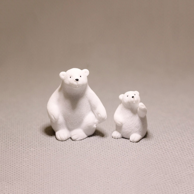 Fairy garden miniatures  ,Polar bear ,Animal Model Figures, DIY Terrarium & Doll house Decor, Moss Landscape Accessories