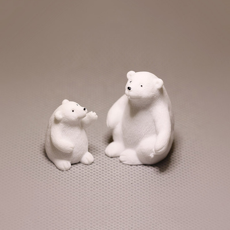 Fairy garden miniatures  ,Polar bear ,Animal Model Figures, DIY Terrarium & Doll house Decor, Moss Landscape Accessories