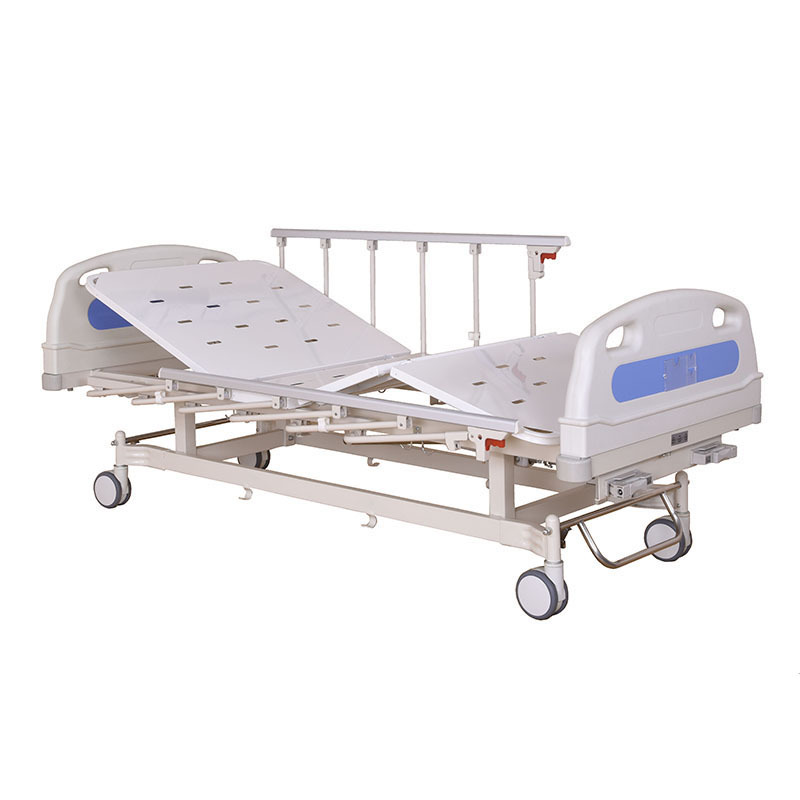 low price standard dimensions mobile adjustable simple 2 cranks manual hospital bed with side rails for hospital patient