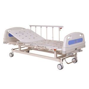 low price standard dimensions mobile adjustable simple 2 cranks manual hospital bed with side rails for hospital patient