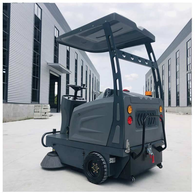 Durable  Ride On Cleaning Sweeper Machine Industrial  Mini Road Sweeper Electric Street Sweeper  for sale