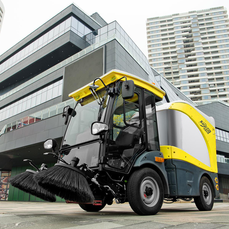 Environmental Electric Road Cleaning Machine Sweeper Vacuum Sweeper Streets Truck Price