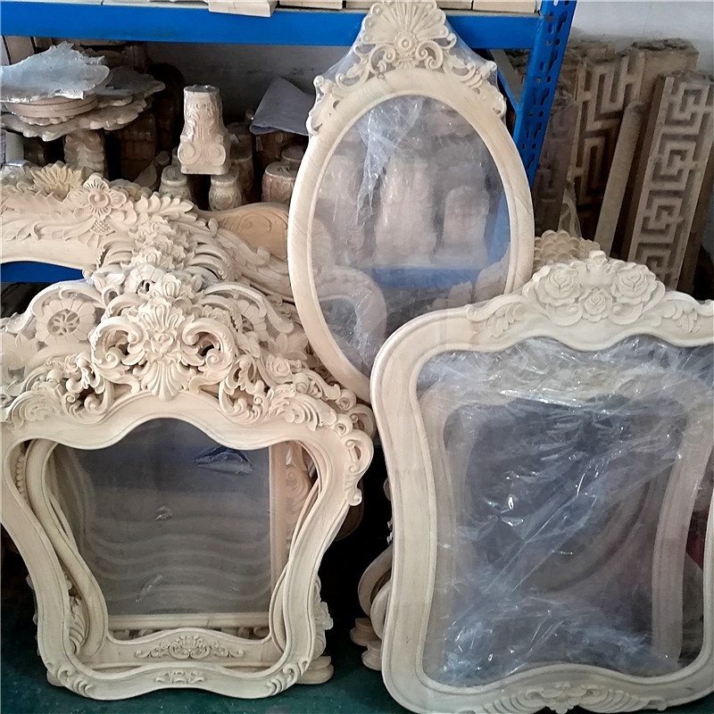 European Style Decorative Wood Mirror Frame