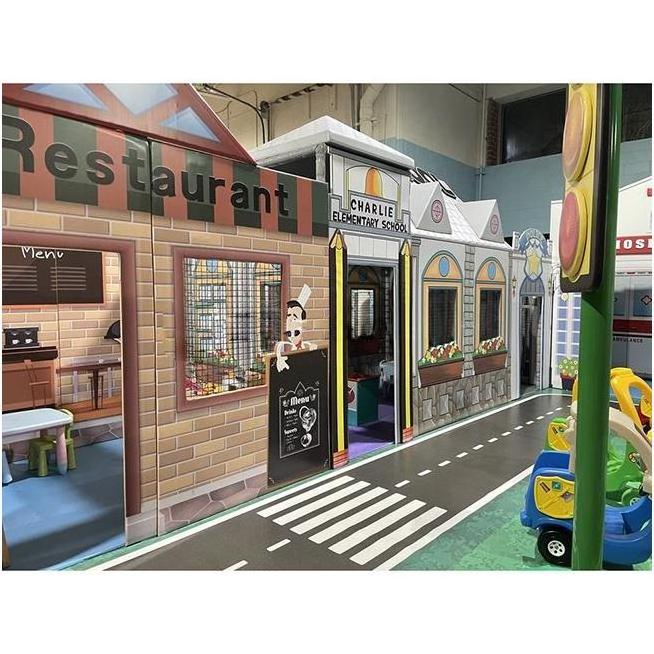 Playground Indoor Play Equipment Kids Play Area Mini 2022 2023 Low Price Oem/Odm Adult Roundabout Playground Equipment