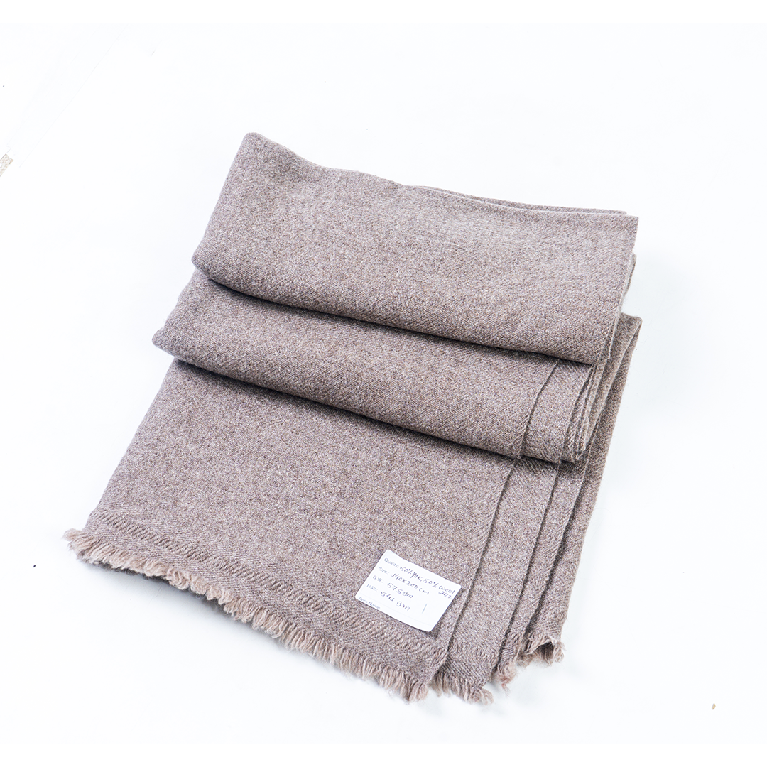 Yak Wool Blanket Hot Selling Accept Custom Design Heavy Wool Blanket Bedding Home Pure Wool Woven Blanket