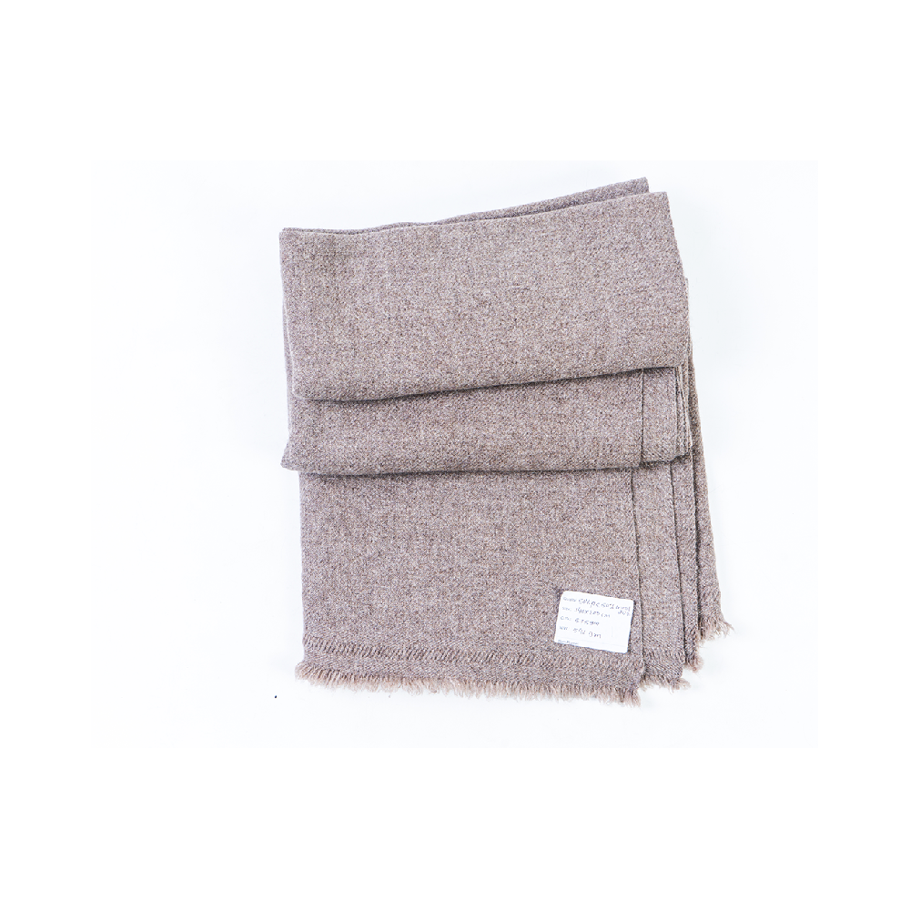 Custom Design Heavy Wool Blanket: Tailored Luxury for Your Home Pure Yak Wool Blanket Wholesaler