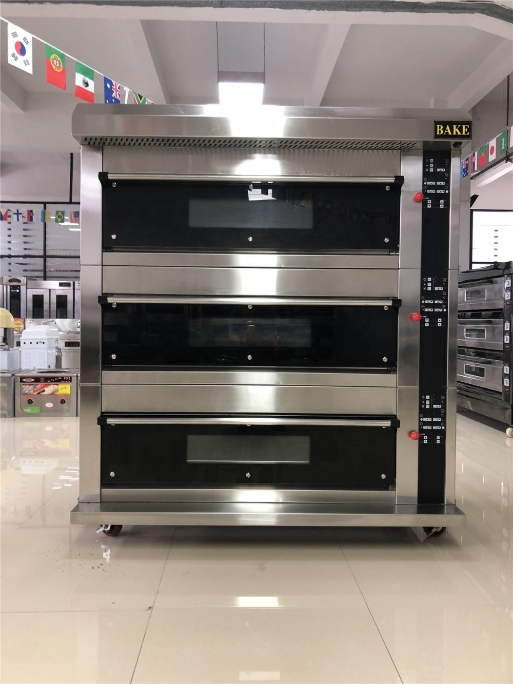 Baking equipment Luxurious double Deck oven with steam for Toast bread making machine