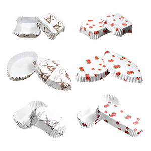 Bakest  wholesale greaseproof strawberry  windmill cupcake wrappers pastry dessert mini square cupcake liners