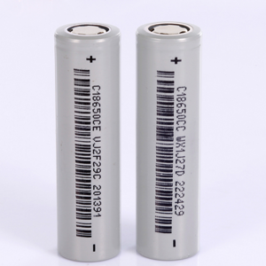 Wholesale li-ion 18650 battery 3000mAh 3.75V for flashlight