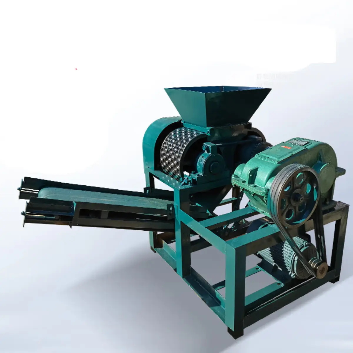 high pressure efficiency Ball Press coal large capacity BBQ Charcoal Briquettes Making Machine