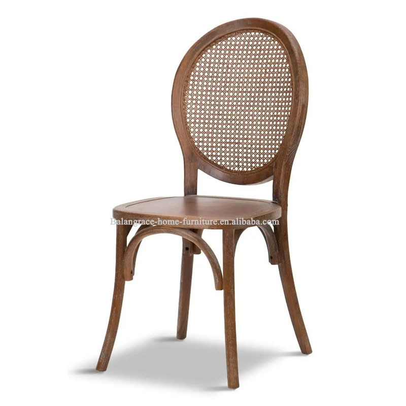 Classic Rustic Natural Color Solid Wood Wedding Event Rentals Party Furniture Stackable Round Rattan Back Dining Chair