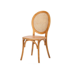 Classic Rustic Natural Color Solid Wood Wedding Event Rentals Party Furniture Stackable Round Rattan Back Dining Chair