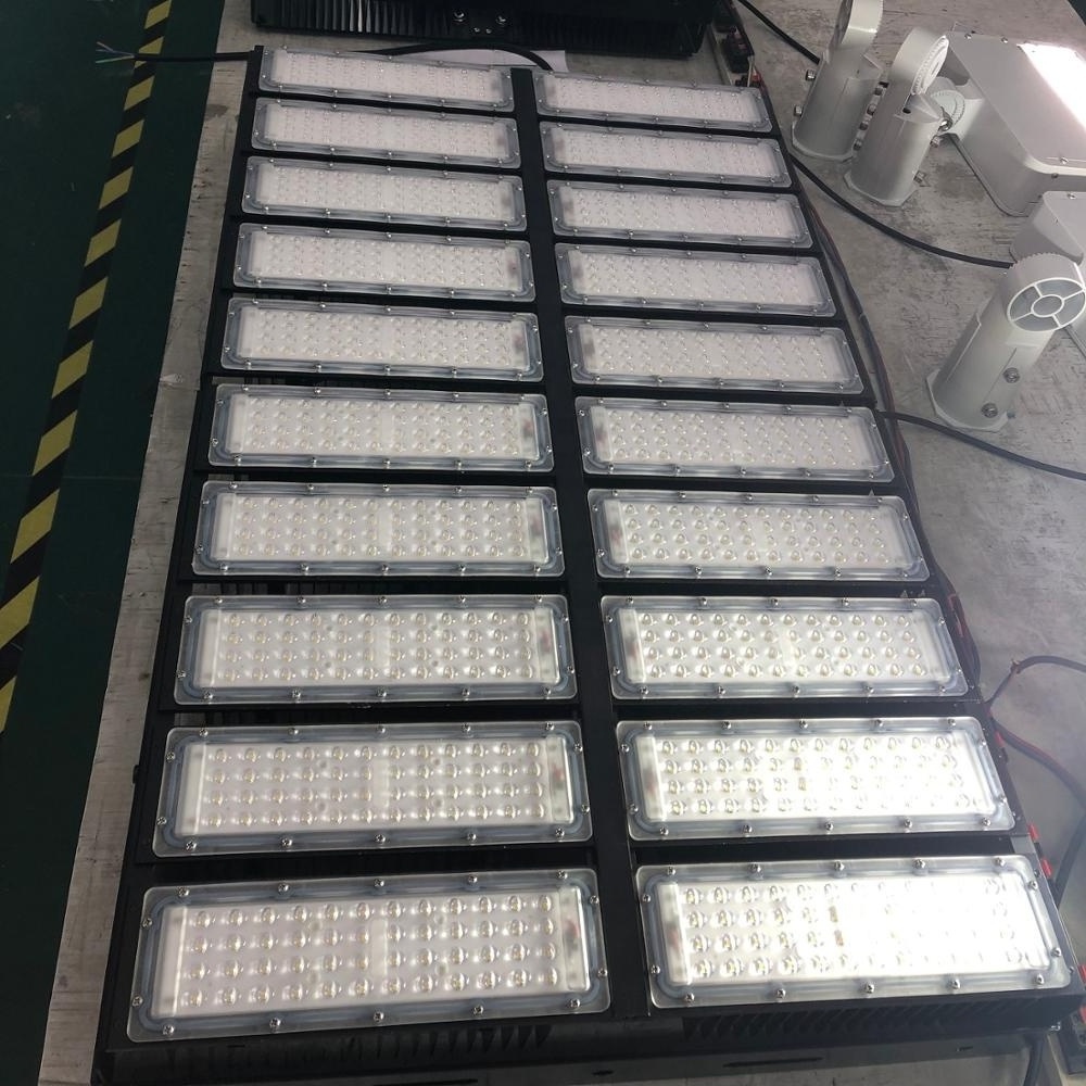 High power sport fields high mast flood module tunnel lamp 180000 lumen led outdoor stadium 1000w stadium light