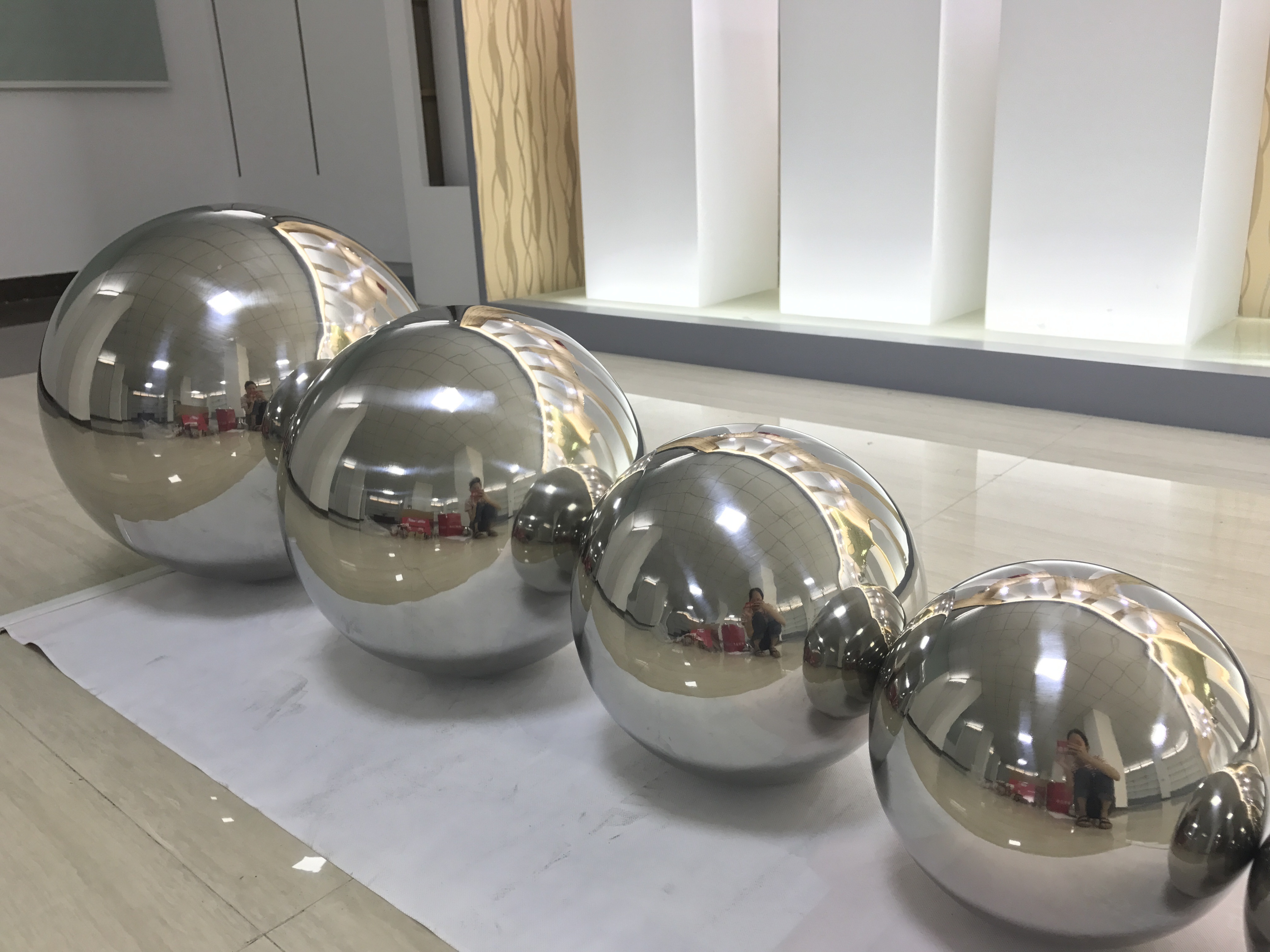 SS316 SS Steel Hemispheres 45cm 50cm 60cm mirror hollow stainless steel sphere ball home decoration