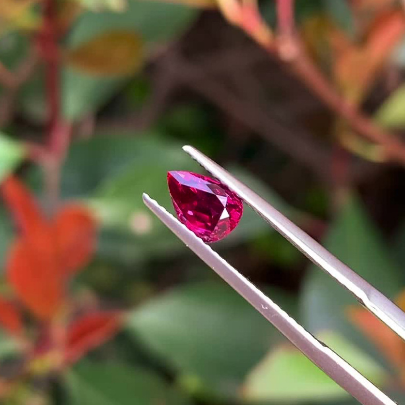 Natural Ruby genuine precious gemstones for jewelry oval/ pear / heart / cushion / round cutting Mozambique / Burma Natural Ruby