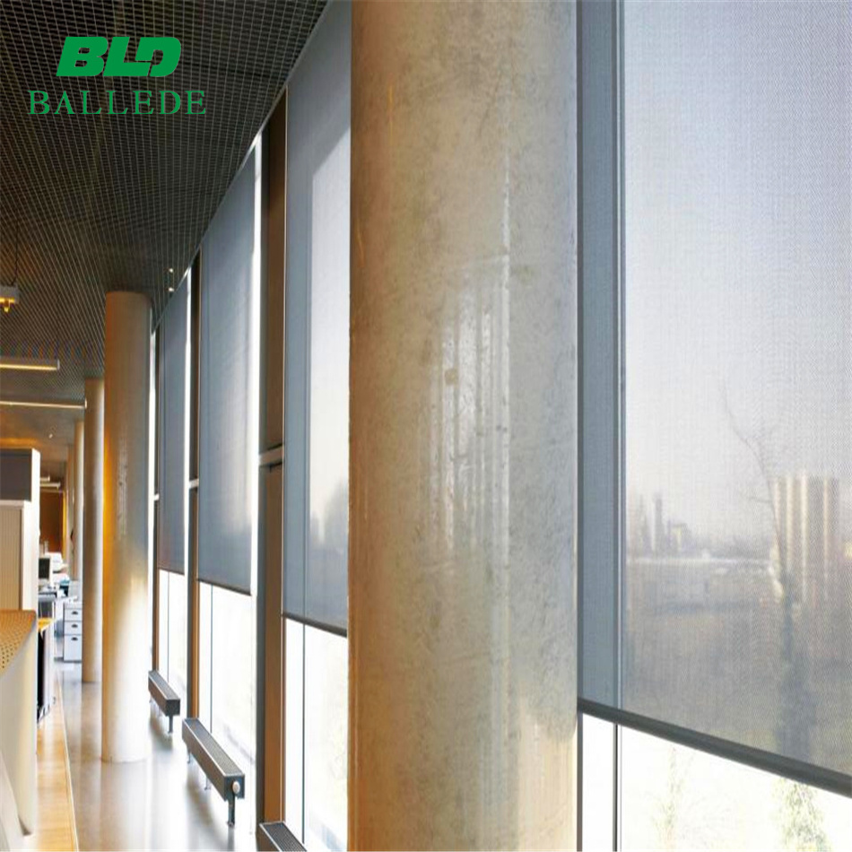 Anti-UV privacy protection electric remote outdoor motorized zip roller blinds shades