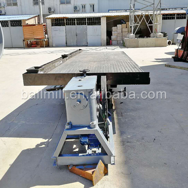 Low investment small scale vibrating table for washing gold