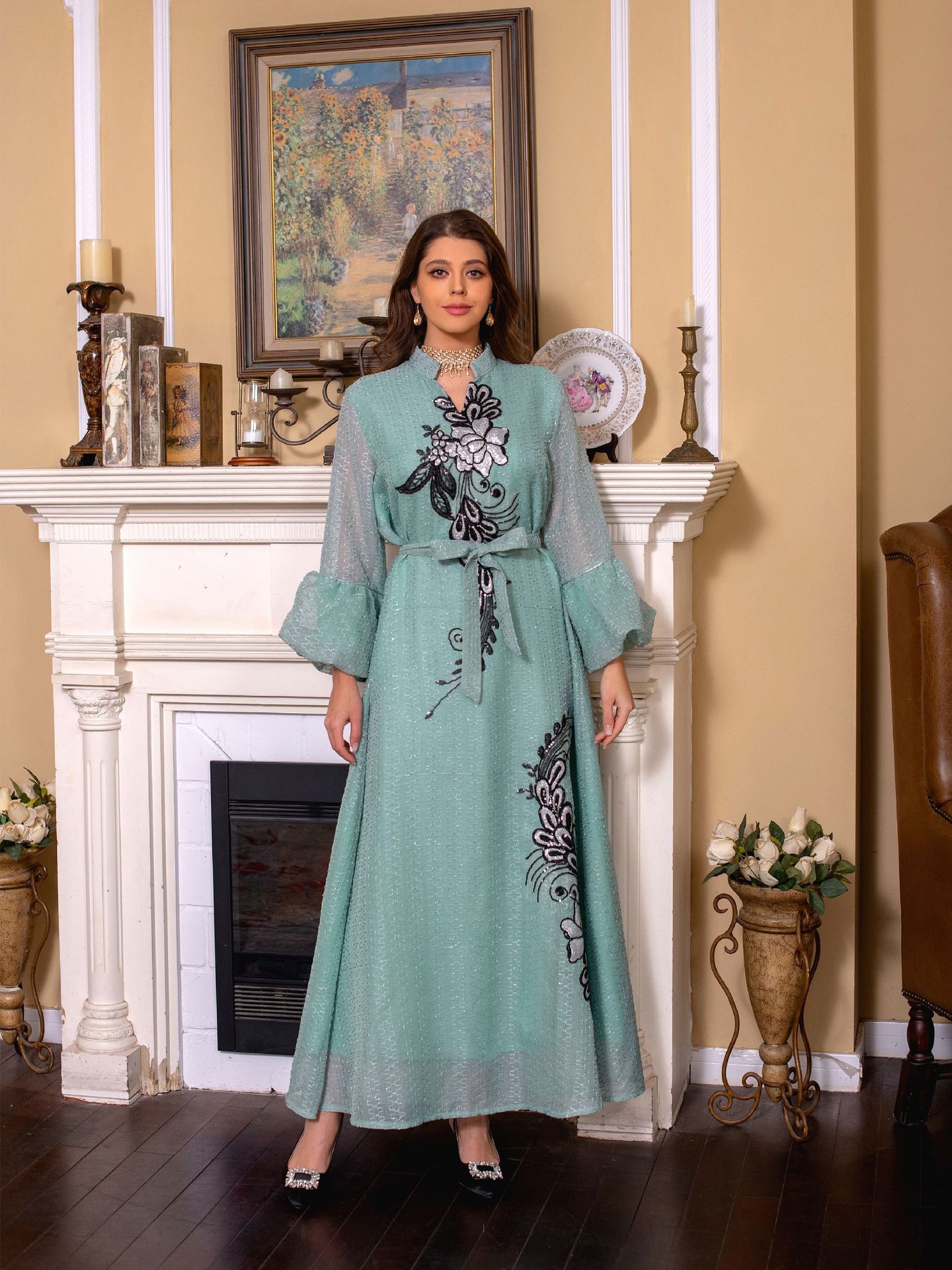 2023 Middle Eastern Muslim Women's Party Dress Hot Selling Fashion Dubai Robe Puff Sleeve Muslim Dress