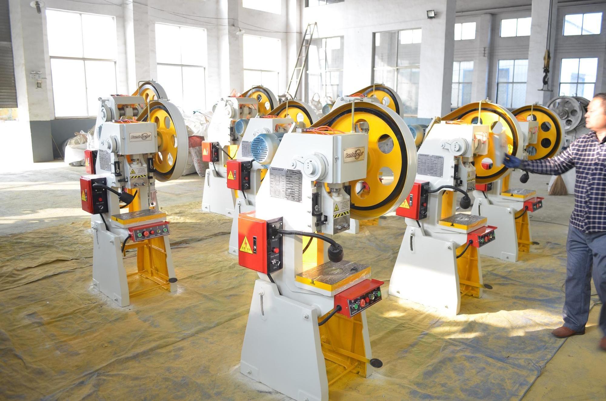 J23 6 tons small double crank forging power press machine for leaf license plate embossing automatic sheet metal feeder